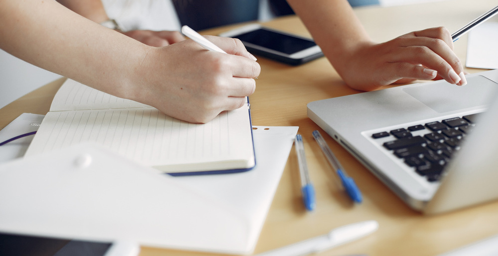 Расписание занятий по базам данных