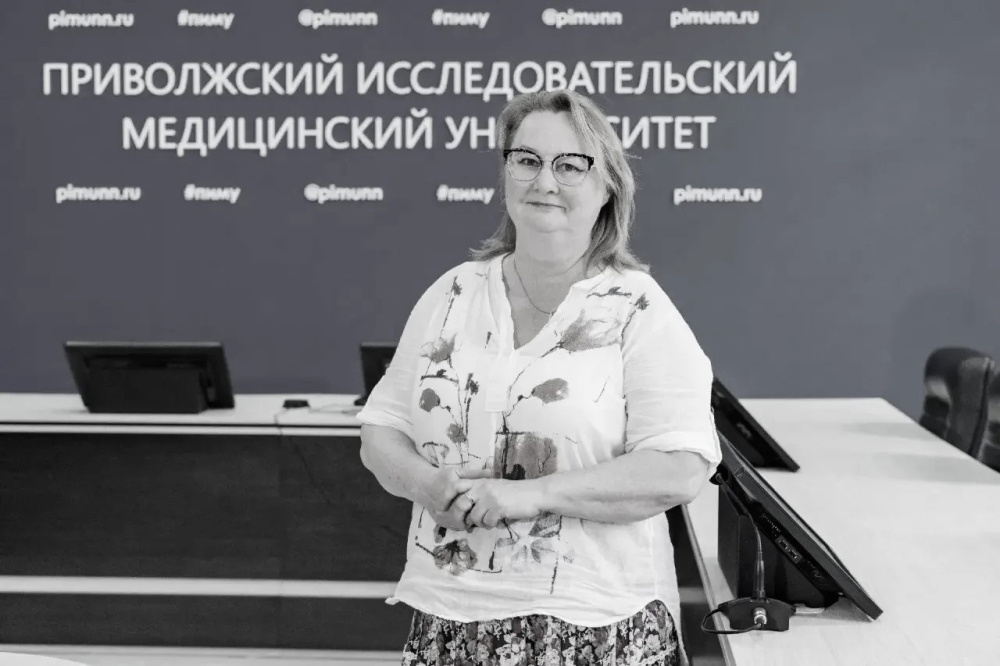 Светлой памяти Елены Альбертовны Антипенко